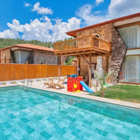 Fethiye Tas Mahal Villa *